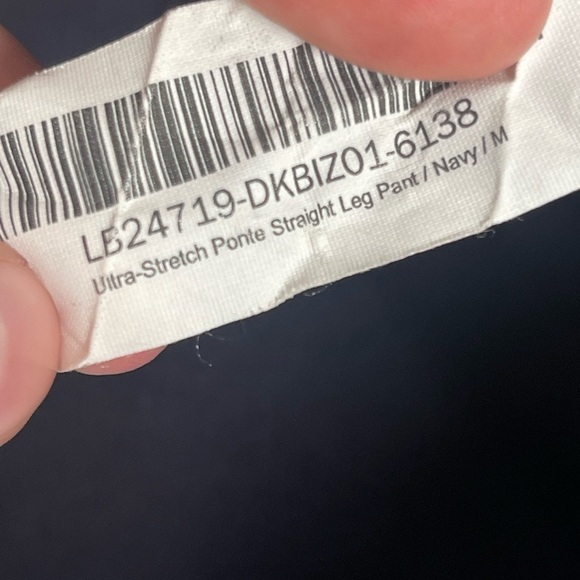 Quince | Navy Ponte Stretch Knit Straight Leg Pant Medium Petite Office Travel - Picture 3 of 7